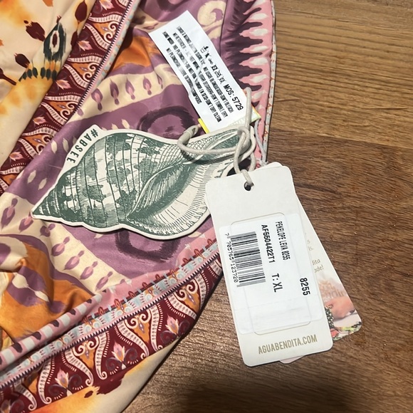 Agua Bendita Penelope Leva High Waist Reversible Swim Bottom Size XL Reg. $130 - Picture 9 of 11